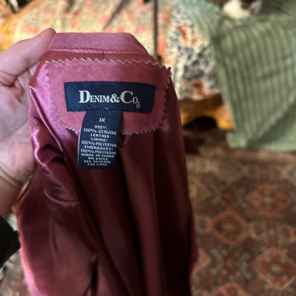 Denim&Co Pink Suede Overcoat with Embroidered Details - Picture 6 of 6